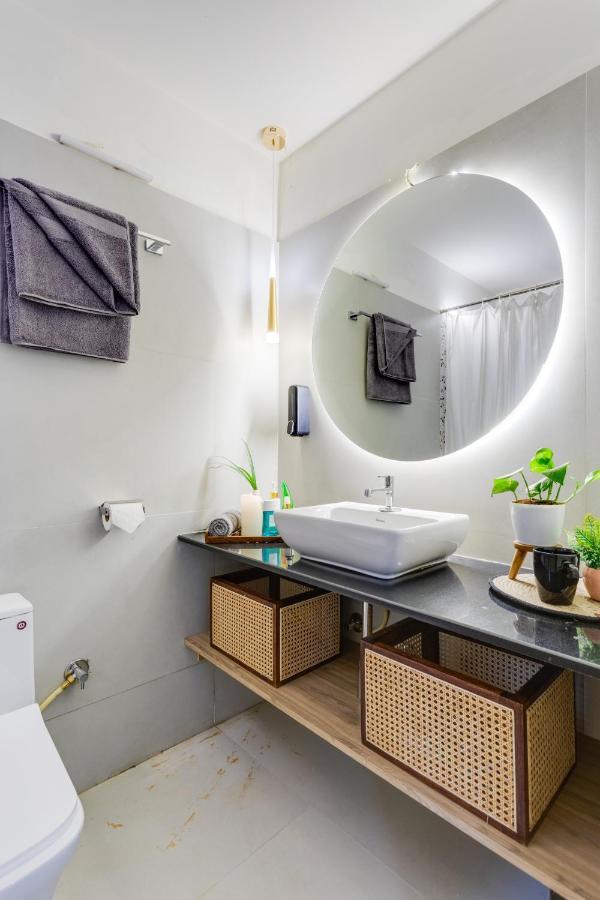 Homestay White Flint House By One Tree Pune
